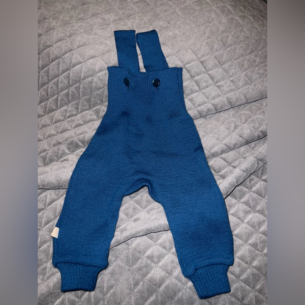 NWOT Disana Wool 3-6 months Wool knitted trousers